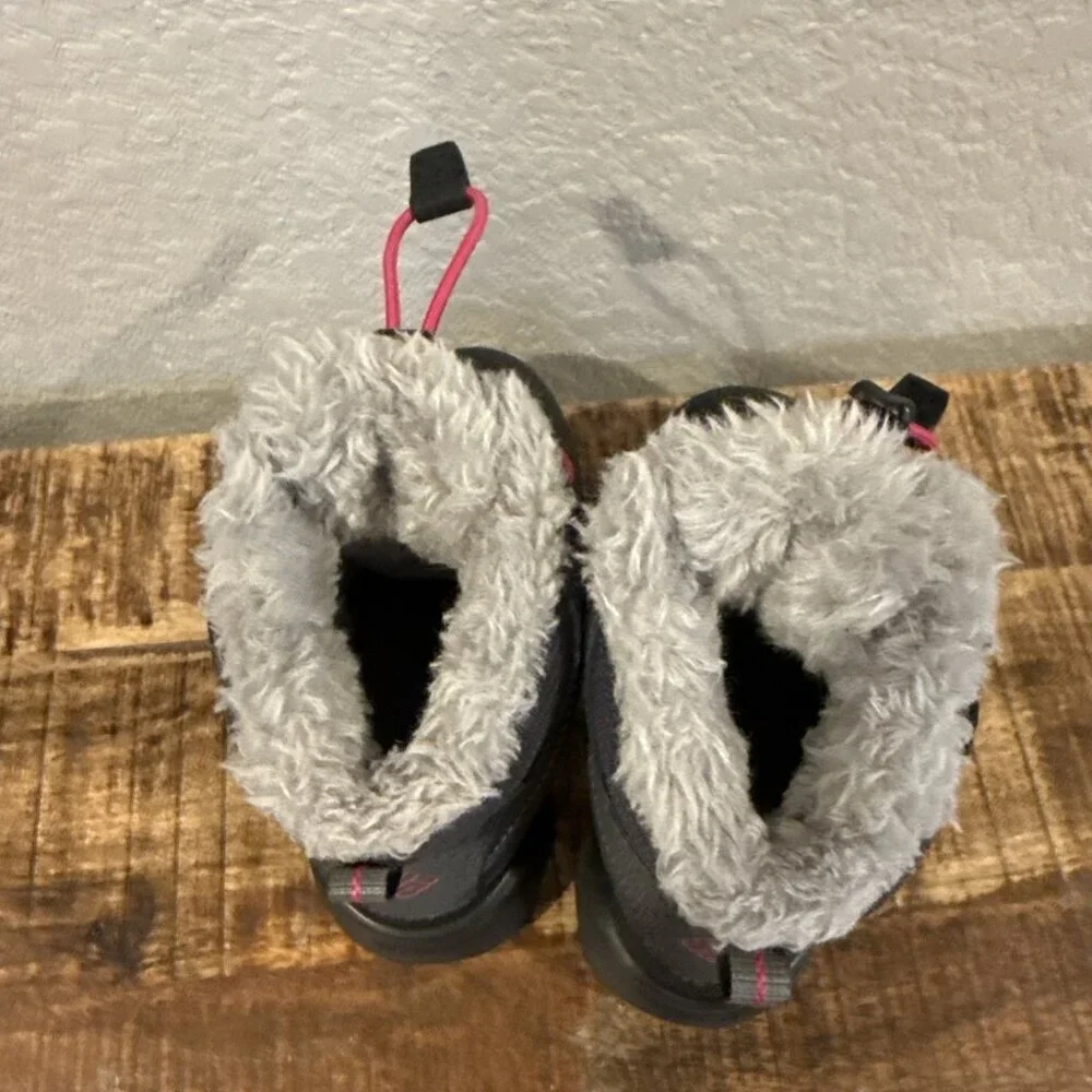 Columbia Little Kids’ Rope Tow™ Waterproof Faux-Fur Trim Boot Size 11 Toddler